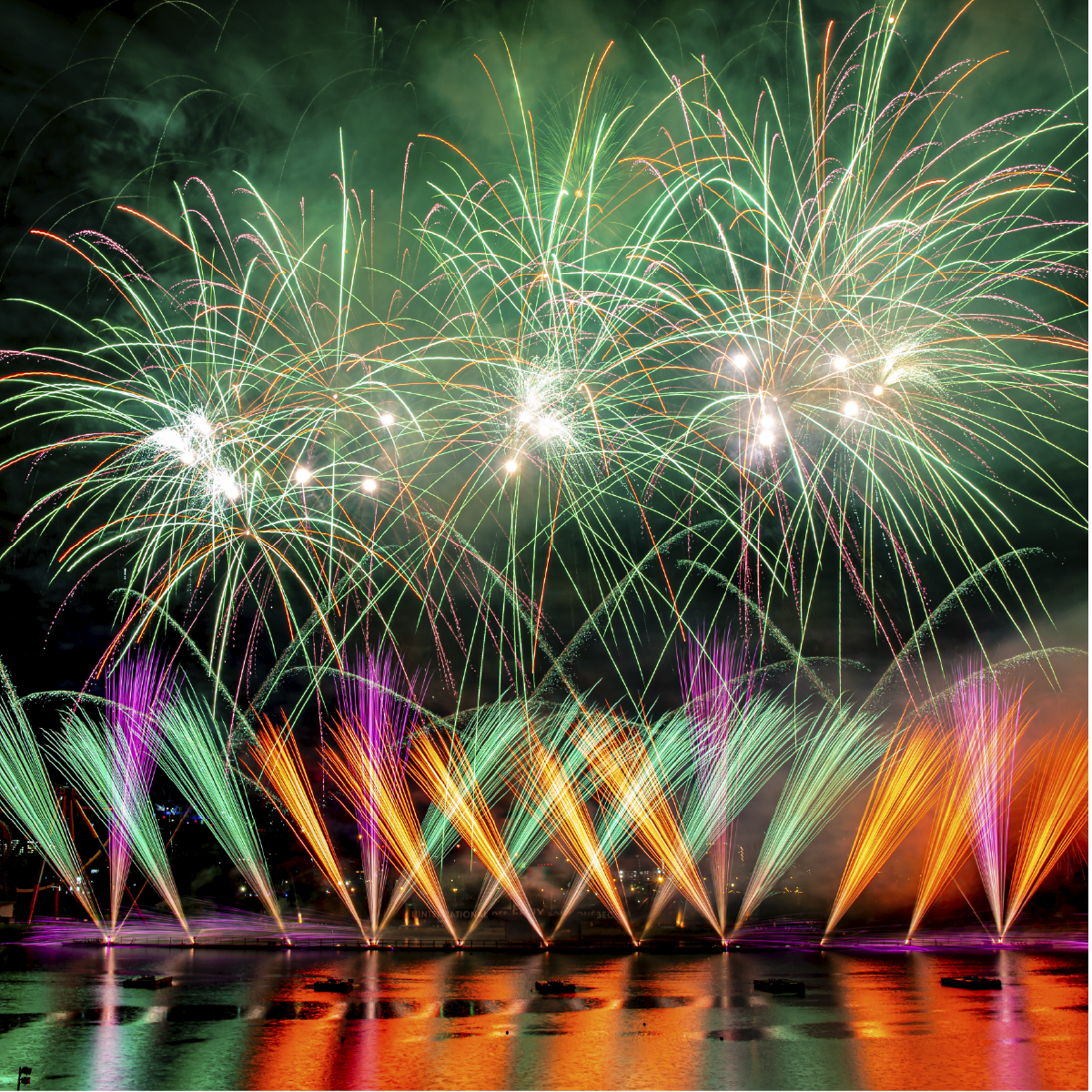 Första pris och publikens pris vid Festival D´art Pyrotechnique